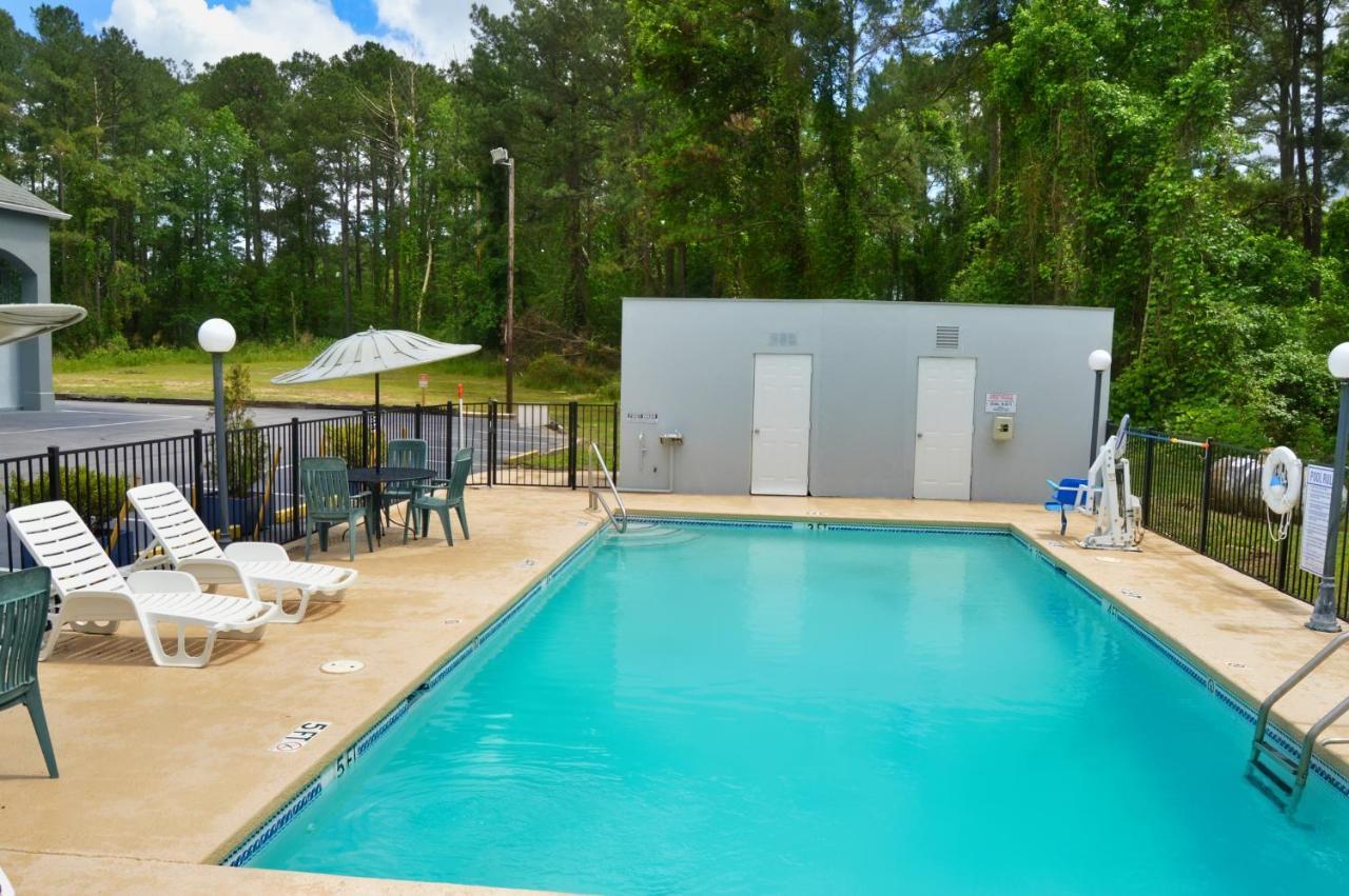 Days Inn By Wyndham Hardeeville Near Hilton Head 外观 照片