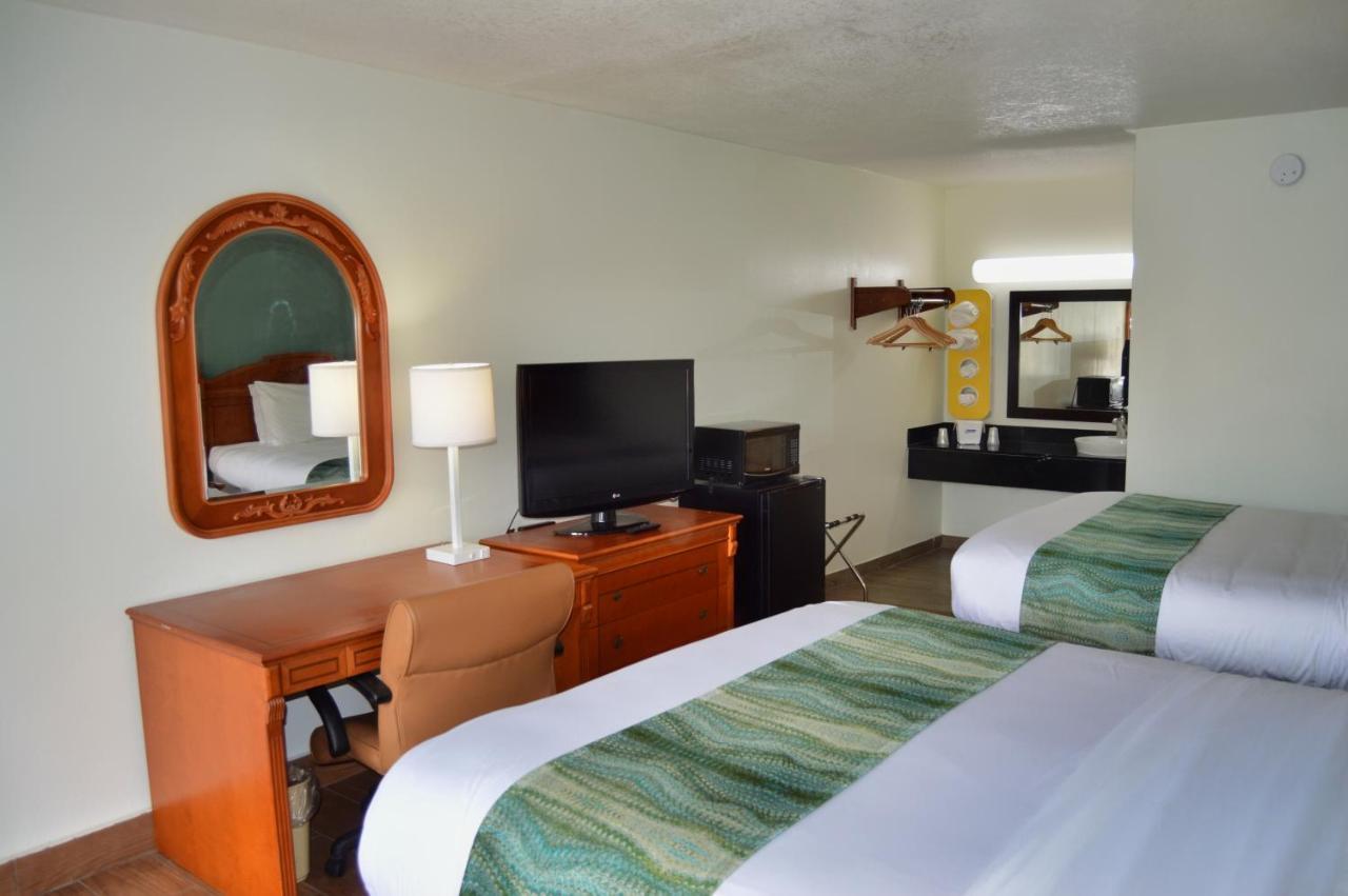 Days Inn By Wyndham Hardeeville Near Hilton Head 外观 照片