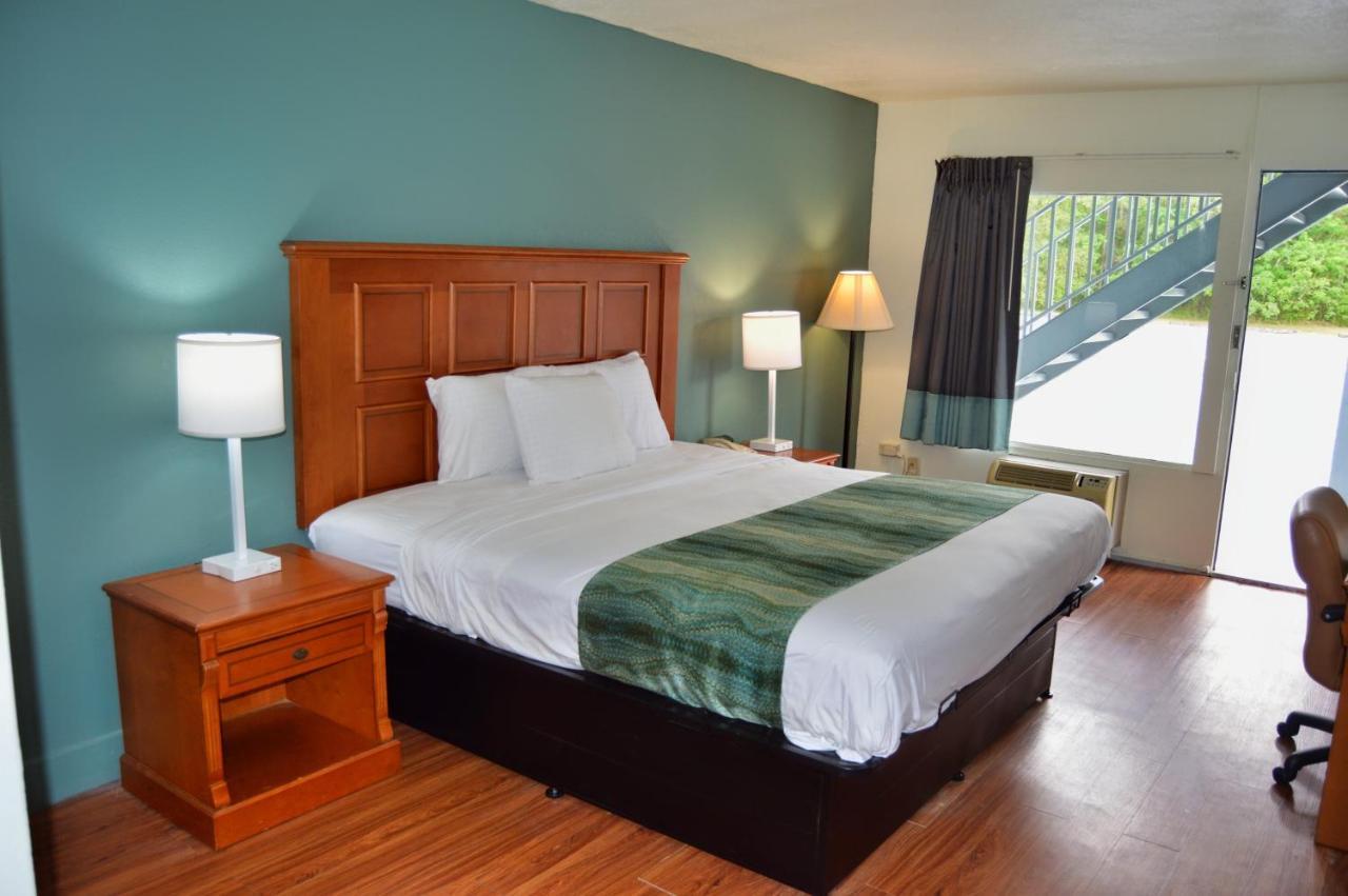 Days Inn By Wyndham Hardeeville Near Hilton Head 外观 照片