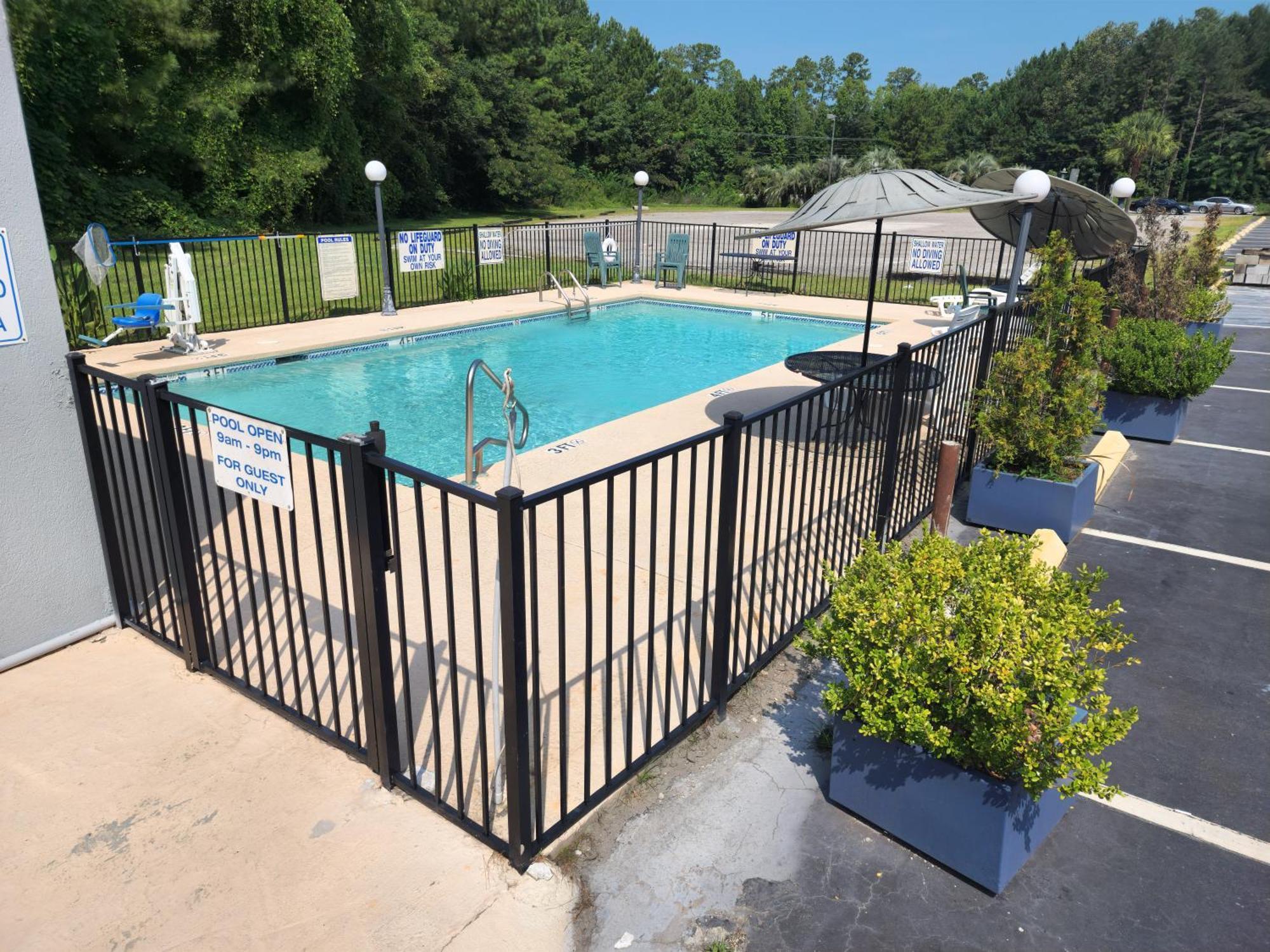 Days Inn By Wyndham Hardeeville Near Hilton Head 外观 照片