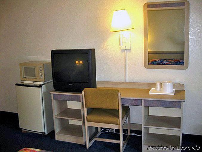Days Inn By Wyndham Hardeeville Near Hilton Head 外观 照片